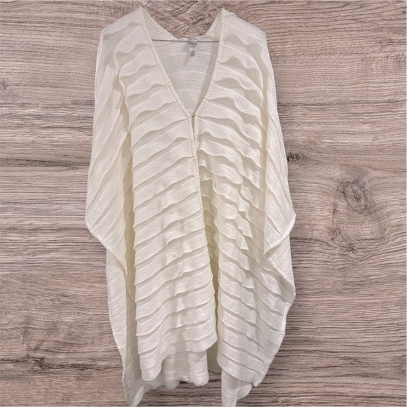 Chico's Sweaters - Chico’s Vintage Cream Ruffled Elegant Shaw/Poncho Lightweight Women’s OS